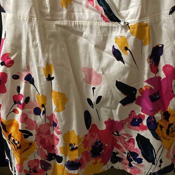 Lane Bryant sleeves sun dress! Lots of pastels colors and floral pattern! EUC! - Picture 5 of 5